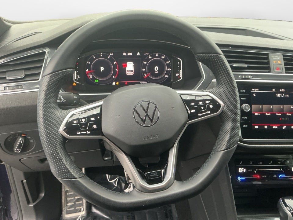 2023 Volkswagen Tiguan 2.0T SEL R-Line