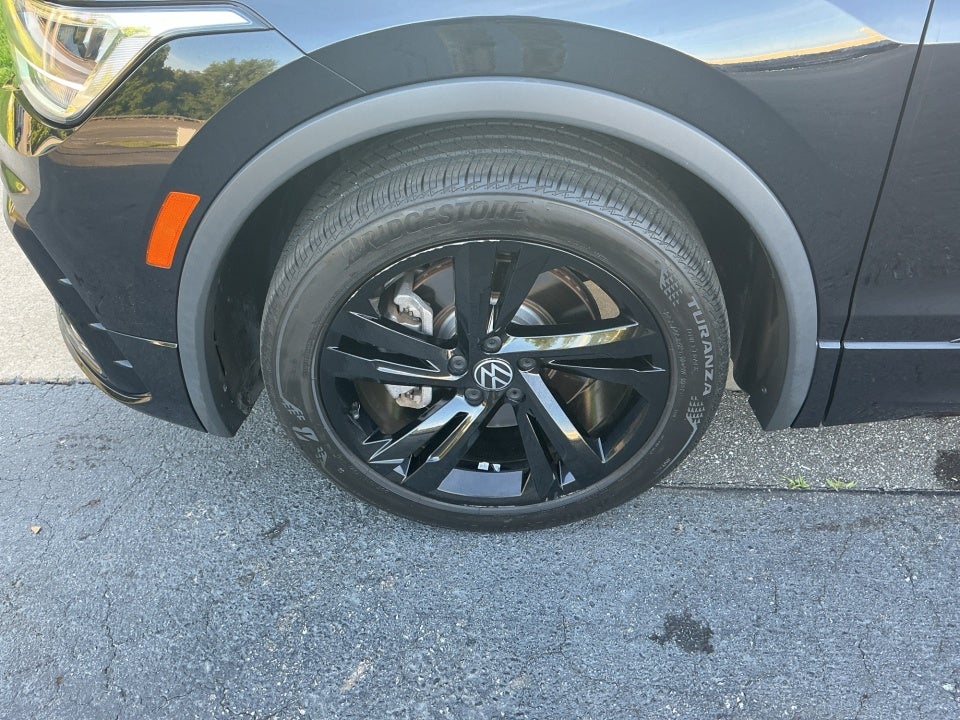 2023 Volkswagen Tiguan 2.0T SE R-Line Black