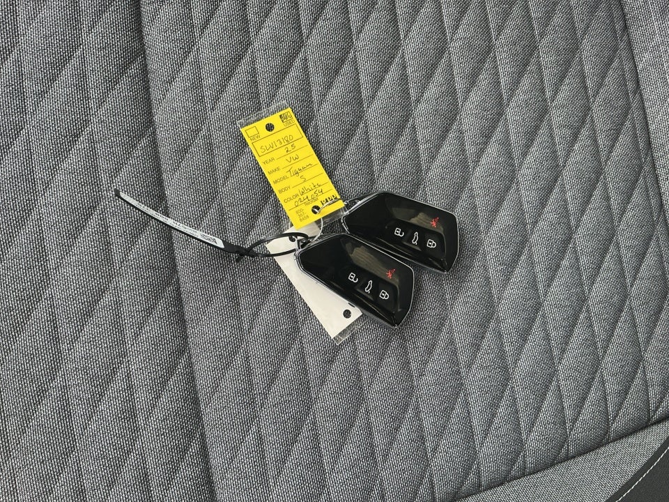 2025 Volkswagen Tiguan 2.0T S