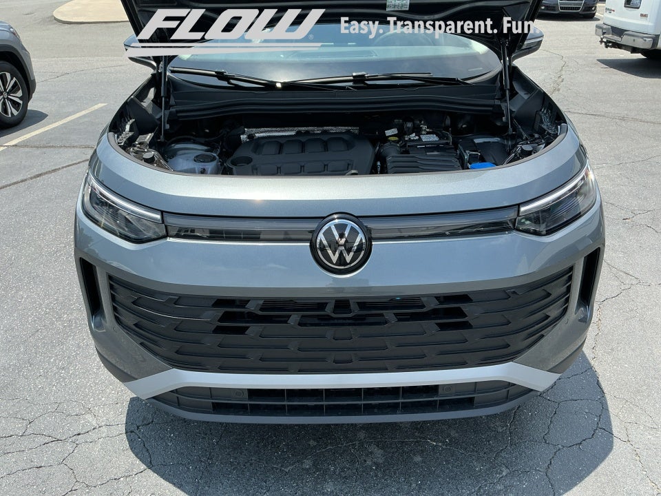 2025 Volkswagen Tiguan 2.0T SE