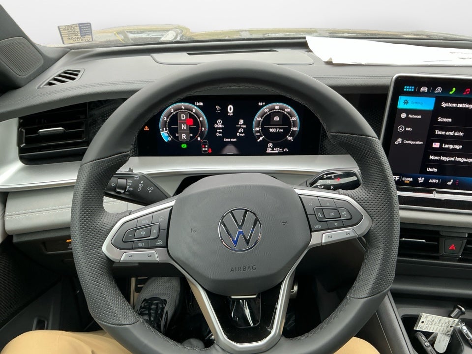 2026 Volkswagen Tiguan SE R-Line Black