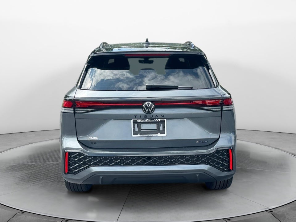 2026 Volkswagen Tiguan SE R-Line Black