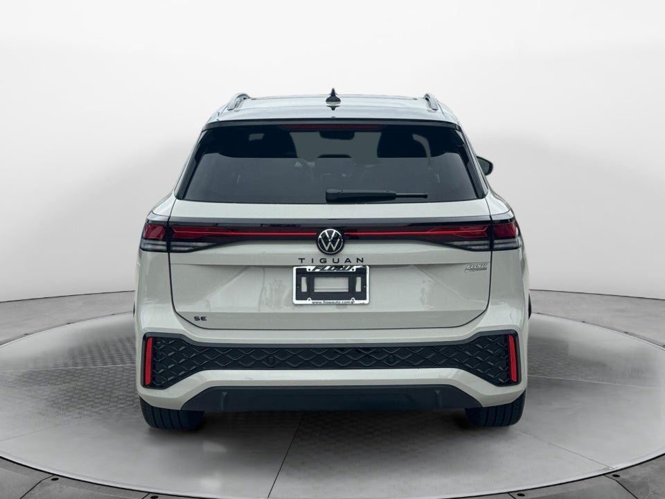 2026 Volkswagen Tiguan SE R-Line Black