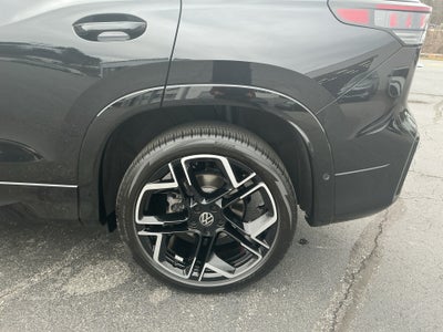 2025 Volkswagen Tiguan 2.0T SEL R-Line