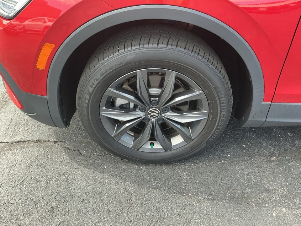 2023 Volkswagen Tiguan 2.0T SE