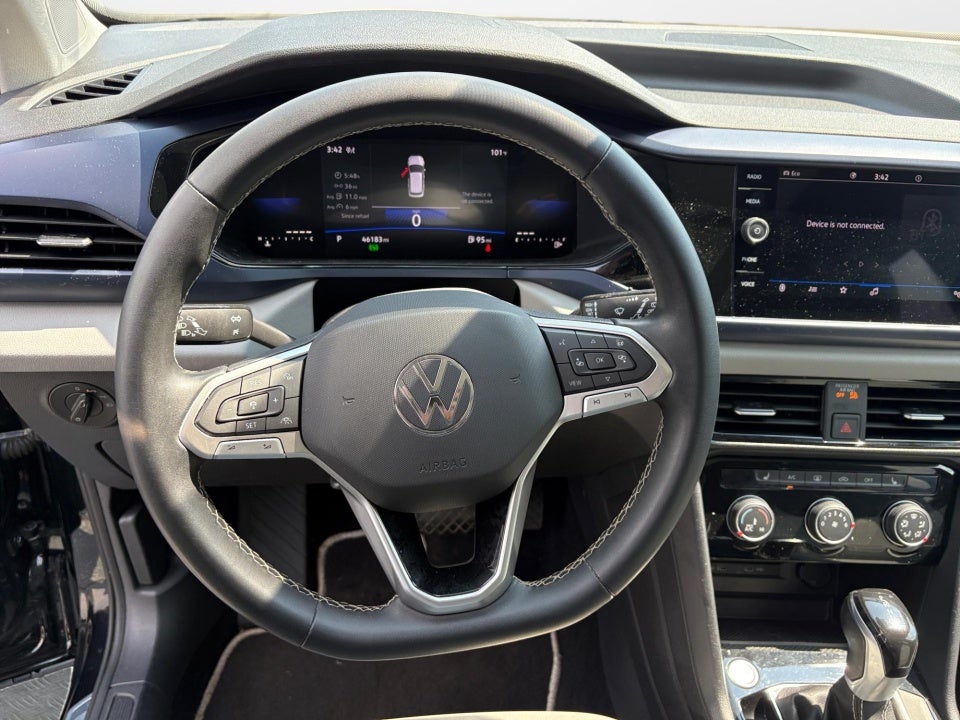 2023 Volkswagen Taos SE