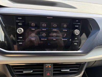 2023 Volkswagen Taos SE