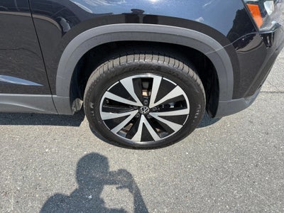 2023 Volkswagen Taos SE