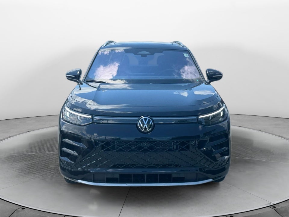 2026 Volkswagen Tiguan SEL R-Line Turbo