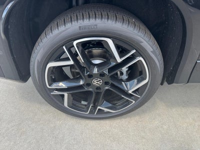 2026 Volkswagen Tiguan SEL R-Line Turbo