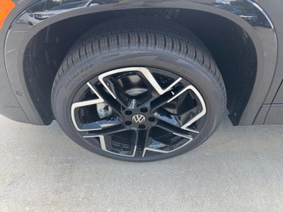 2026 Volkswagen Tiguan SEL R-Line Turbo