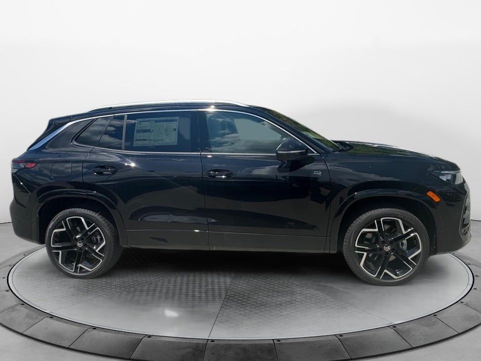 2026 Volkswagen Tiguan SEL R-Line Turbo