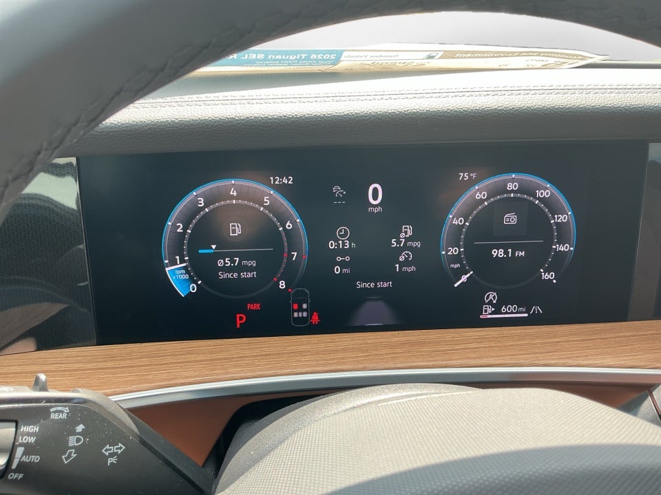 2026 Volkswagen Tiguan SEL R-Line Turbo