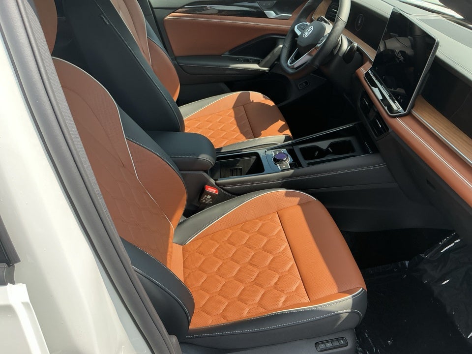 2026 Volkswagen Tiguan SEL R-Line Turbo