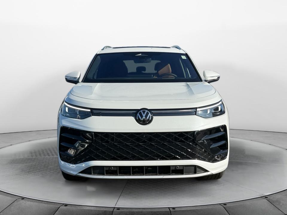 2026 Volkswagen Tiguan SEL R-Line Turbo