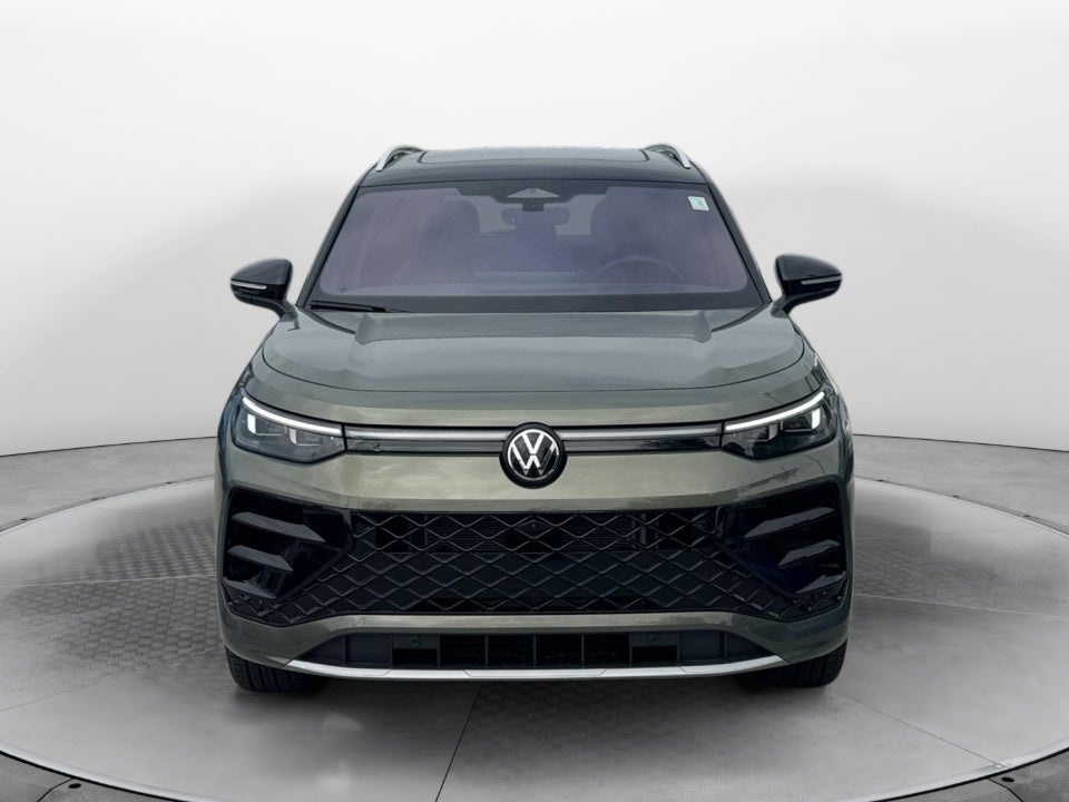 2026 Volkswagen Tiguan SEL R-Line Turbo
