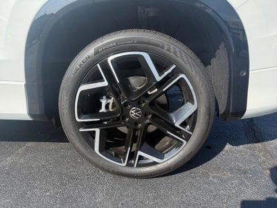 2026 Volkswagen Tiguan SEL R-Line Turbo