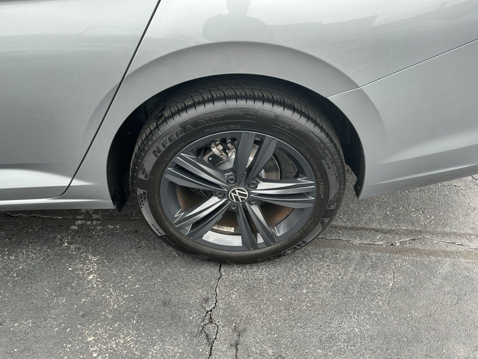 2023 Volkswagen Jetta 1.5T SE