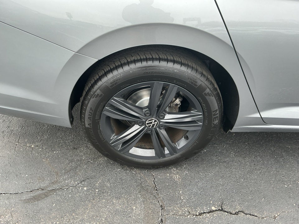 2023 Volkswagen Jetta 1.5T SE