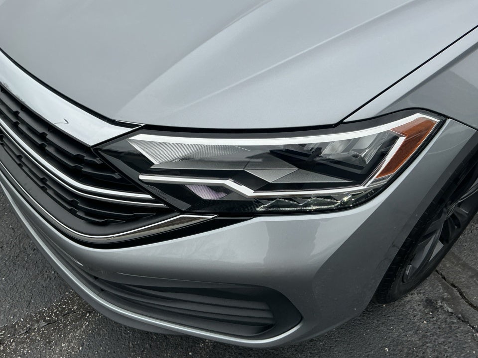 2023 Volkswagen Jetta 1.5T SE