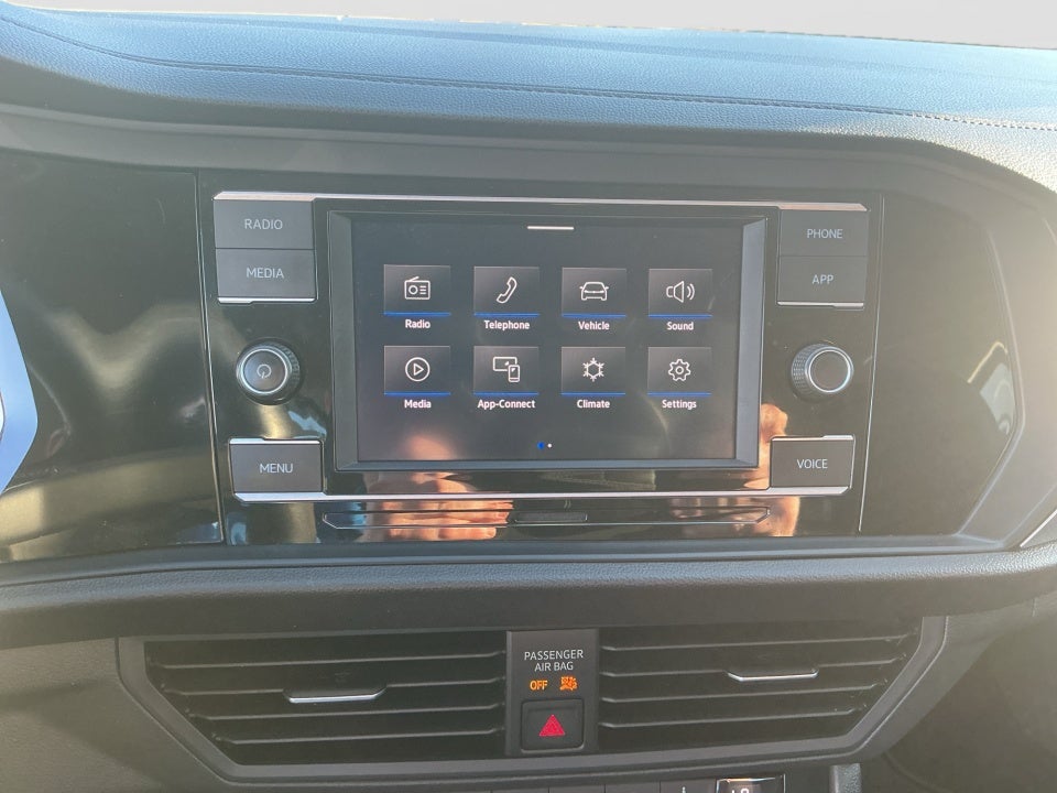 2022 Volkswagen Jetta 1.5T SE