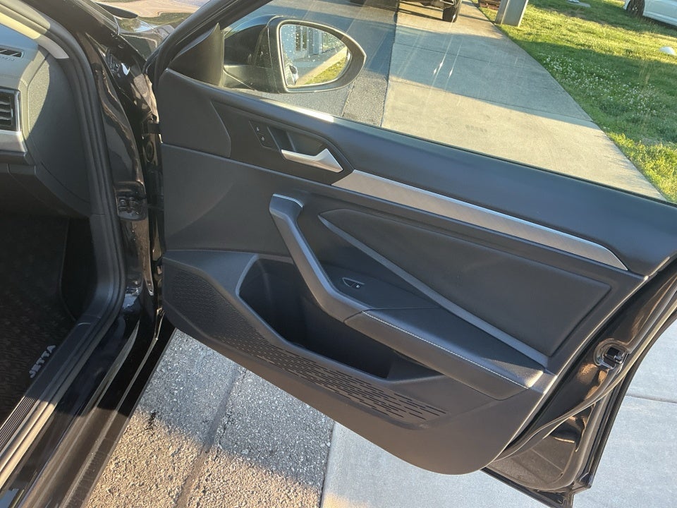 2022 Volkswagen Jetta 1.5T SE