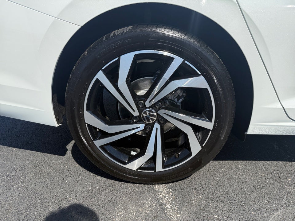 2026 Volkswagen Jetta SEL