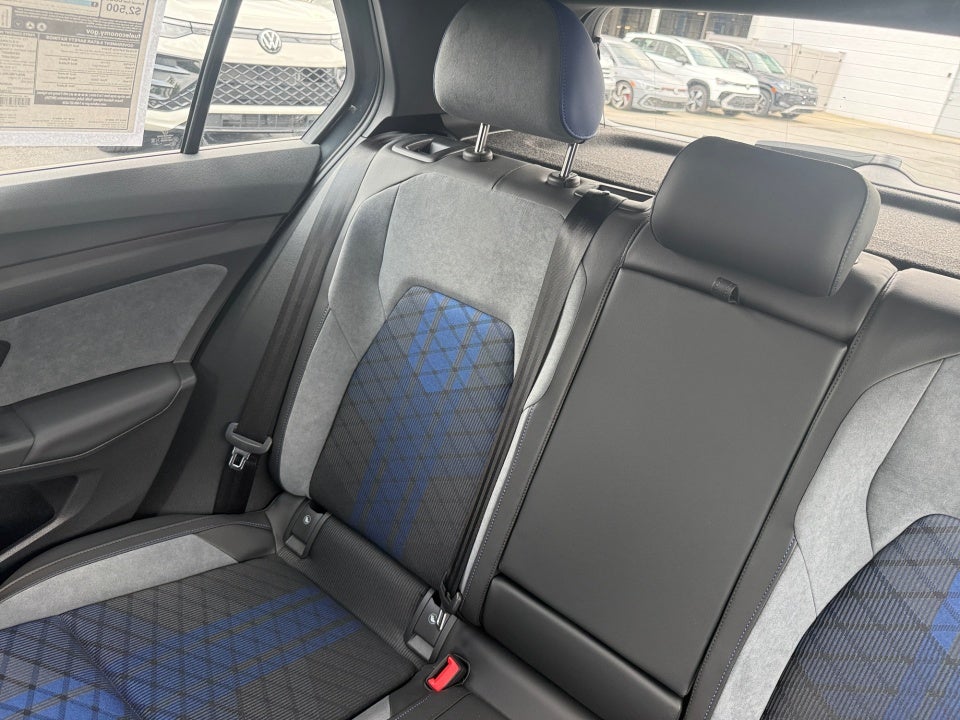 2026 Volkswagen Golf R 2.0T DSG