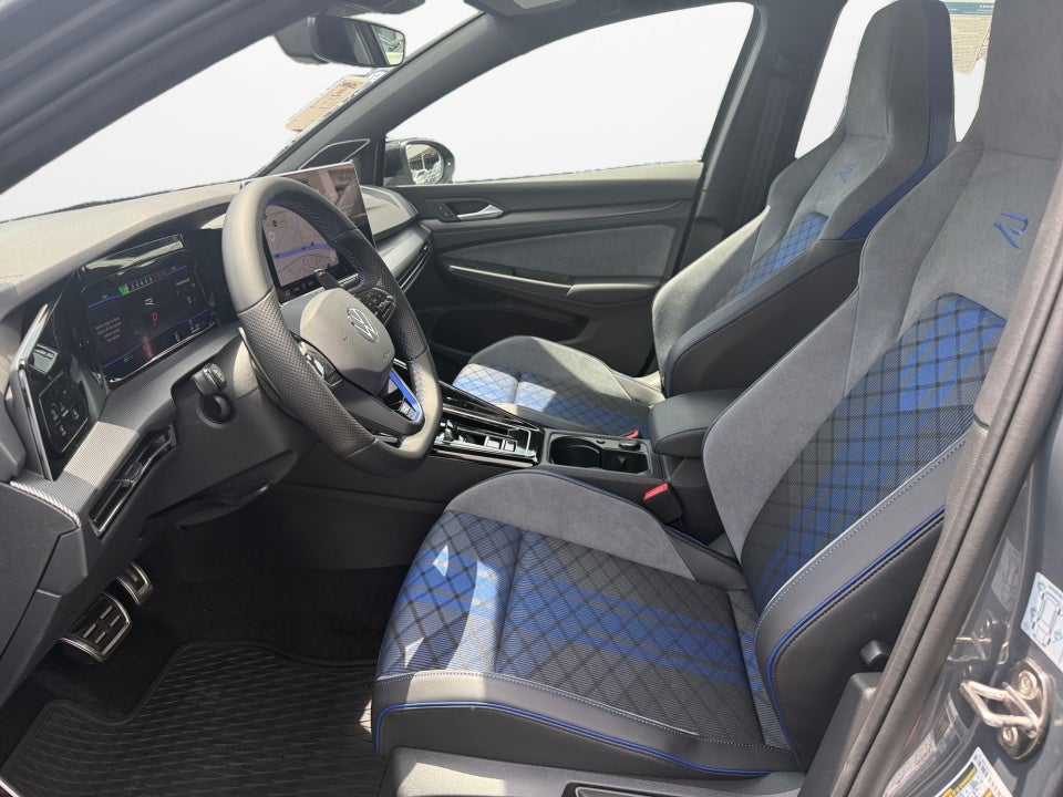 2026 Volkswagen Golf R 2.0T DSG