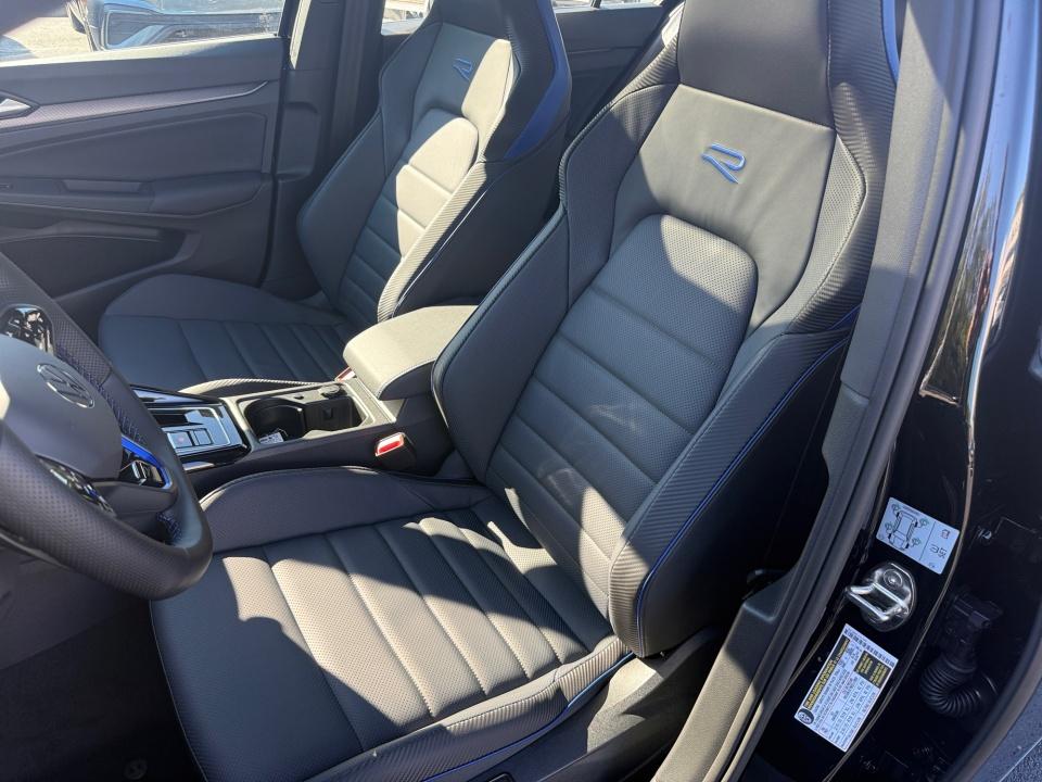 2026 Volkswagen Golf R 2.0T DSG