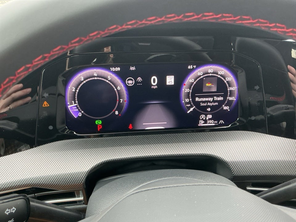 2025 Volkswagen Golf GTI 2.0T SE