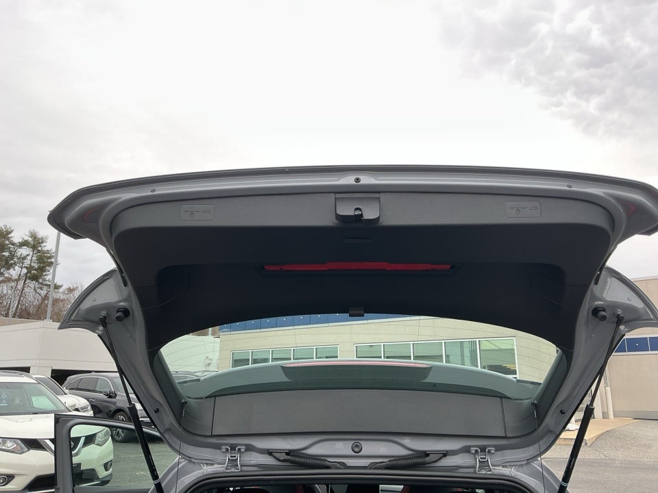 2025 Volkswagen Golf GTI 2.0T SE