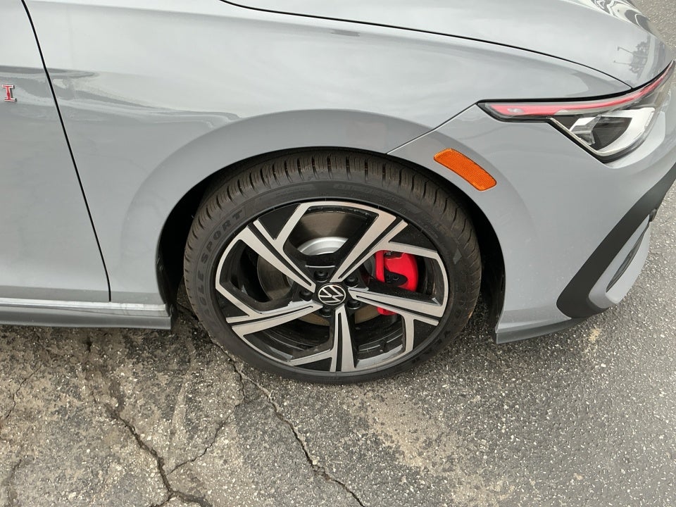 2025 Volkswagen Golf GTI 2.0T SE