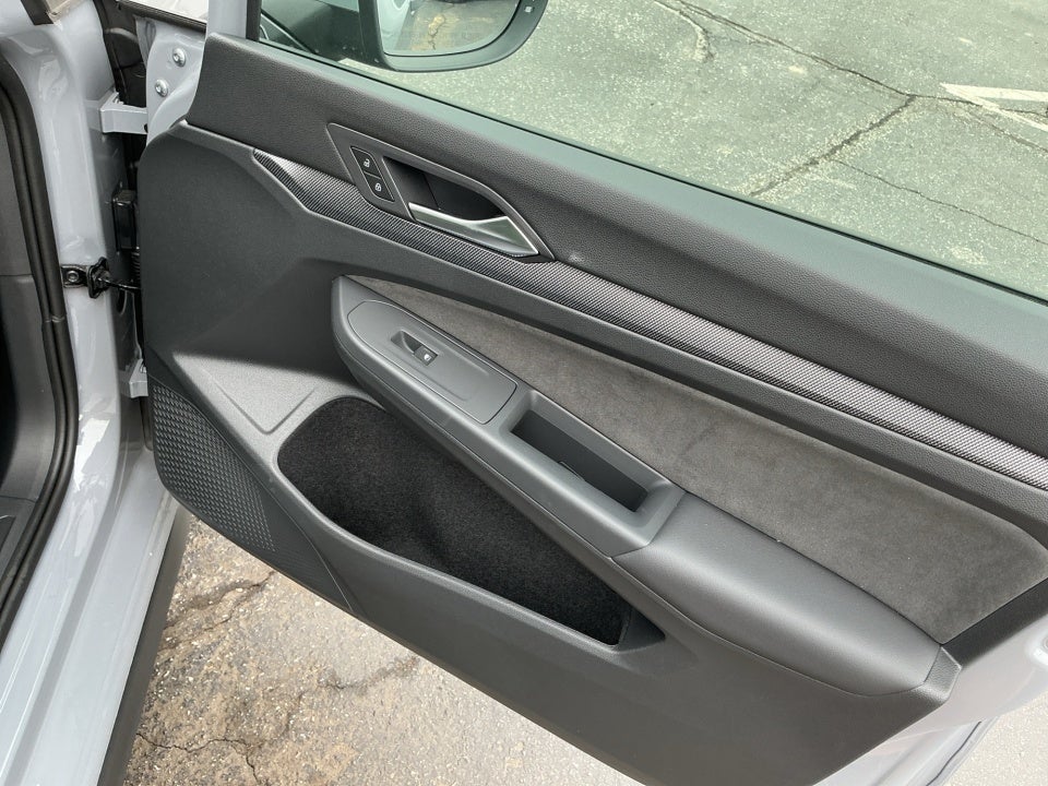 2025 Volkswagen Golf GTI 2.0T SE