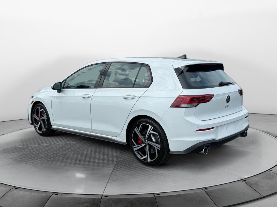 2026 Volkswagen Golf GTI SE