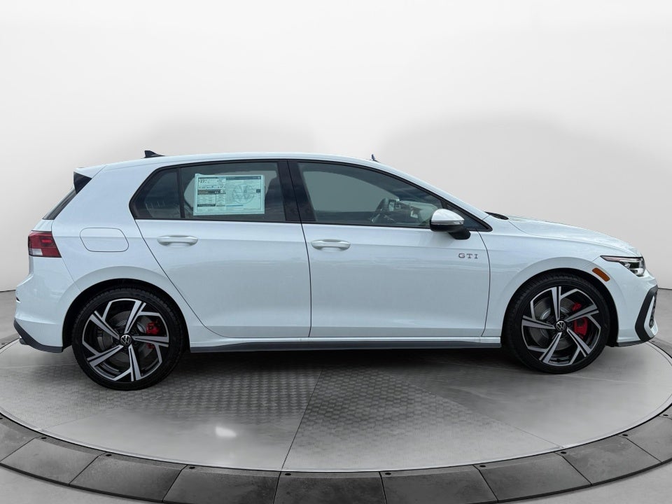 2026 Volkswagen Golf GTI SE