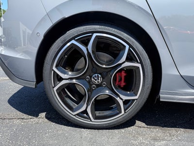 2026 Volkswagen Golf GTI Autobahn