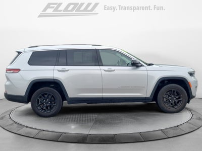 2022 Jeep Grand Cherokee L Laredo