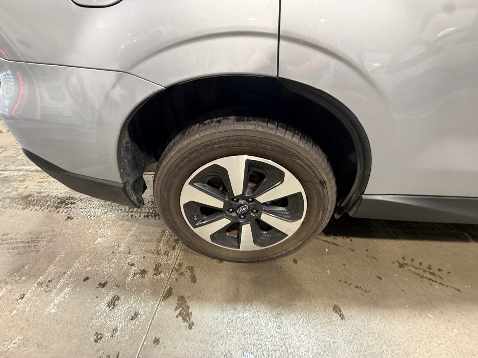 2017 Subaru Forester 2.5i Limited