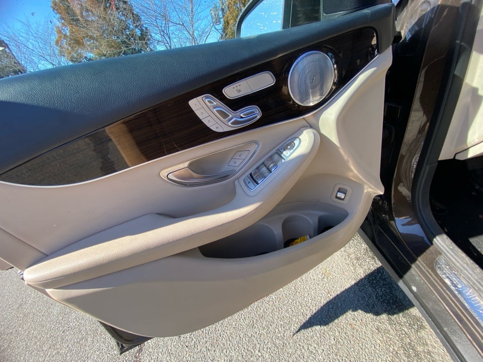 2016 Mercedes-Benz GLC 300 4MATIC®