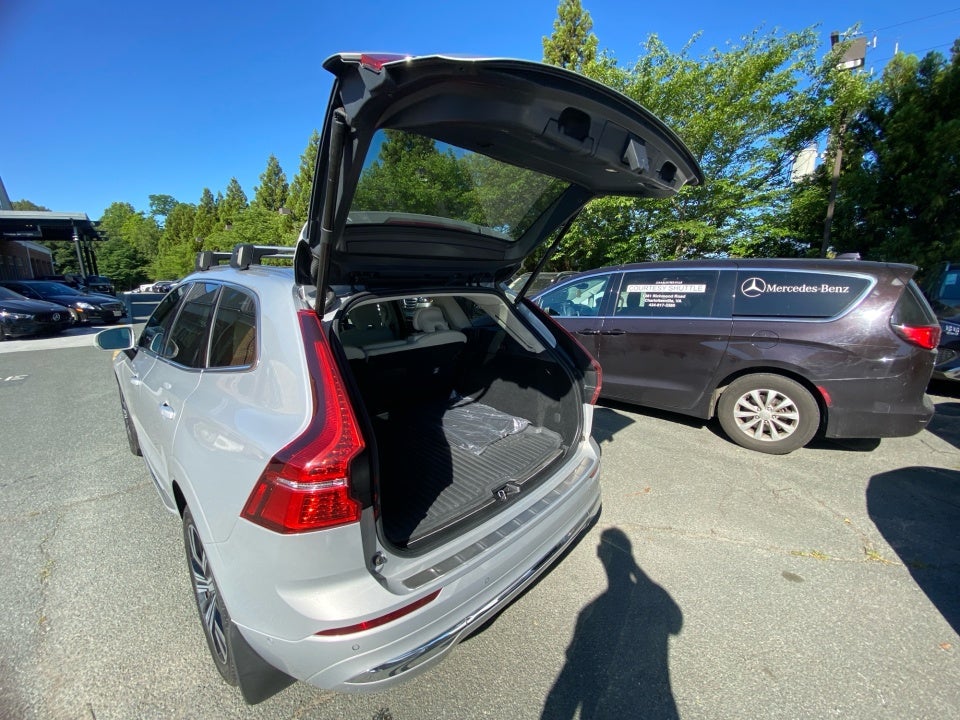 2022 Volvo XC60 B5 Inscription