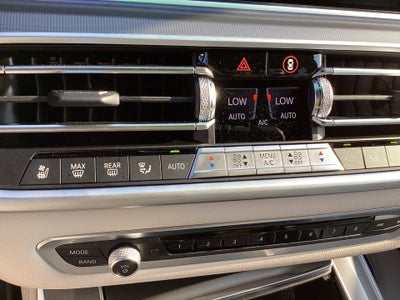 2022 BMW X5 M50i