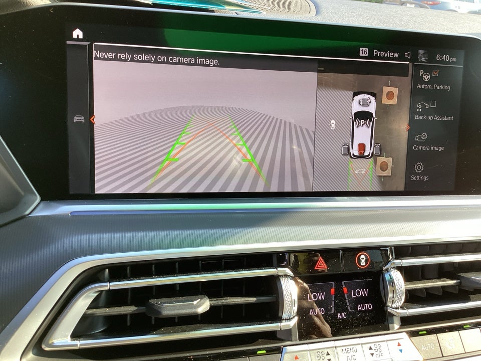 2022 BMW X5 M50i