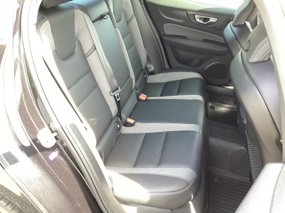 2024 Volvo S60 B5 Plus Black Edition