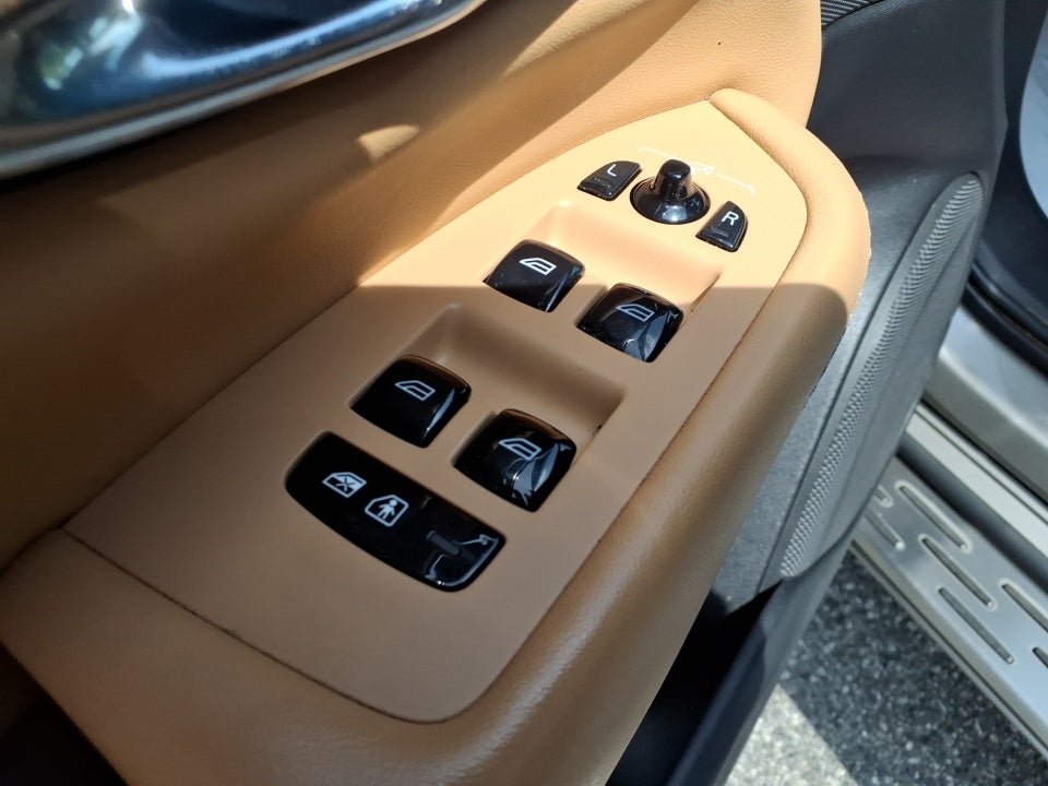 2022 Volvo XC90 T6 Inscription 7 Passenger