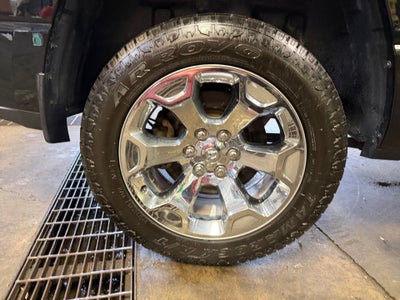 2021 RAM 1500 Big Horn Crew Cab 4x4 5'7" Box