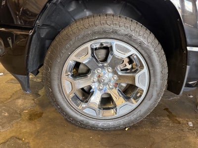 2021 RAM 1500 Big Horn Crew Cab 4x4 5'7" Box