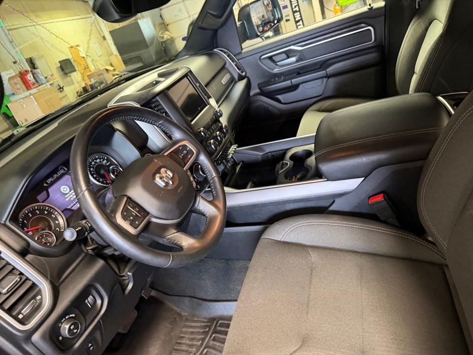 2021 RAM 1500 Big Horn Crew Cab 4x4 5'7" Box