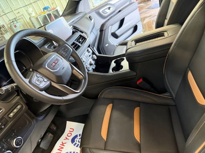 2024 GMC Yukon 4WD AT4
