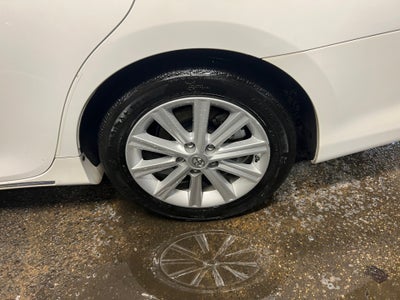 2012 Toyota Camry Hybrid XLE